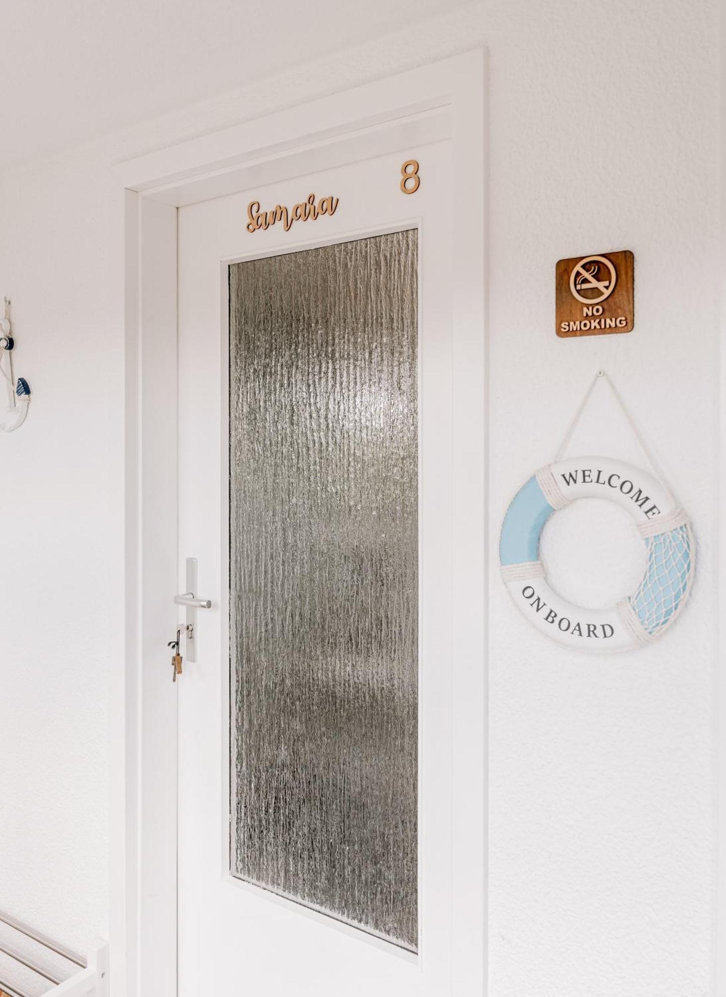 Ferienhaeuser Insel Usedom Haus Samara 8 - Blick Aufs Achterwasser! Whirlpool Und Sauna Lutow Exterior foto
